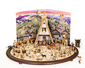 Presepio completo con sfondo paesaggistico () 